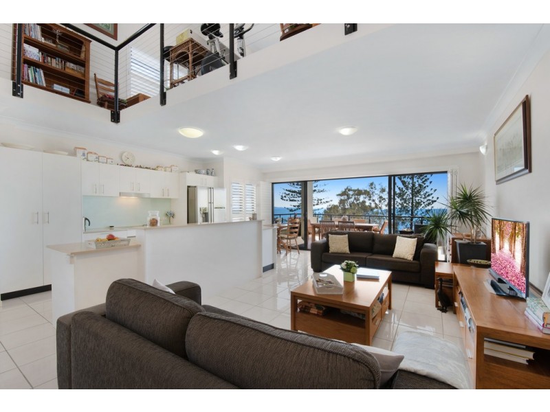 12/30 Gayundah Esplanade, Woody Point QLD 4019