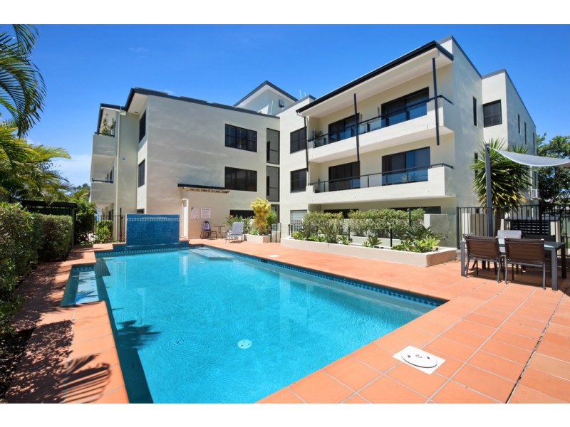 12/30 Gayundah Esplanade, Woody Point QLD 4019