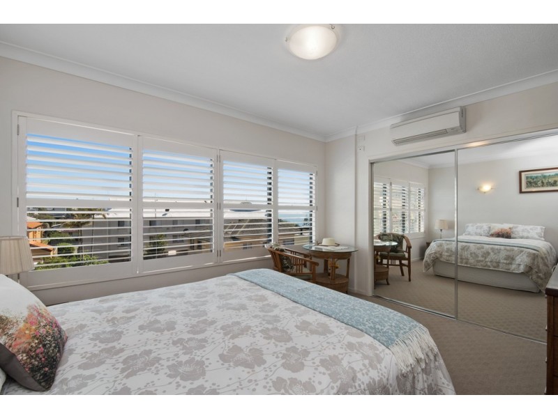 12/30 Gayundah Esplanade, Woody Point QLD 4019