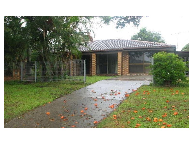 5 Ashmole Road, Redcliffe QLD 4020