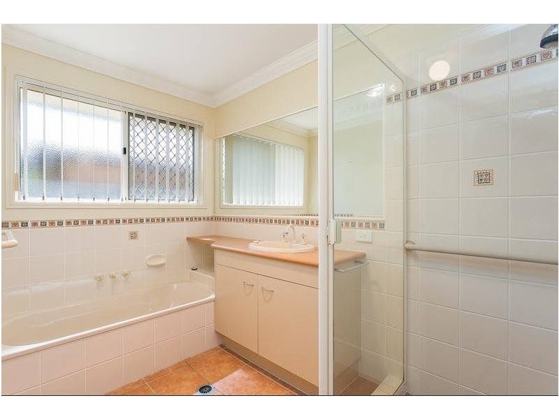 20 Coventry Court, Kippa-ring QLD 4021