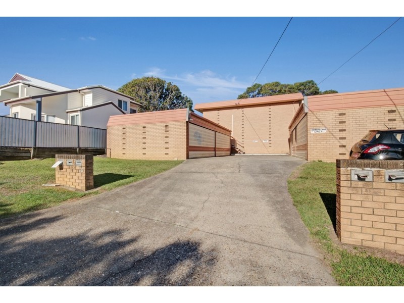 1/10 Kate Street, Woody Point QLD 4019