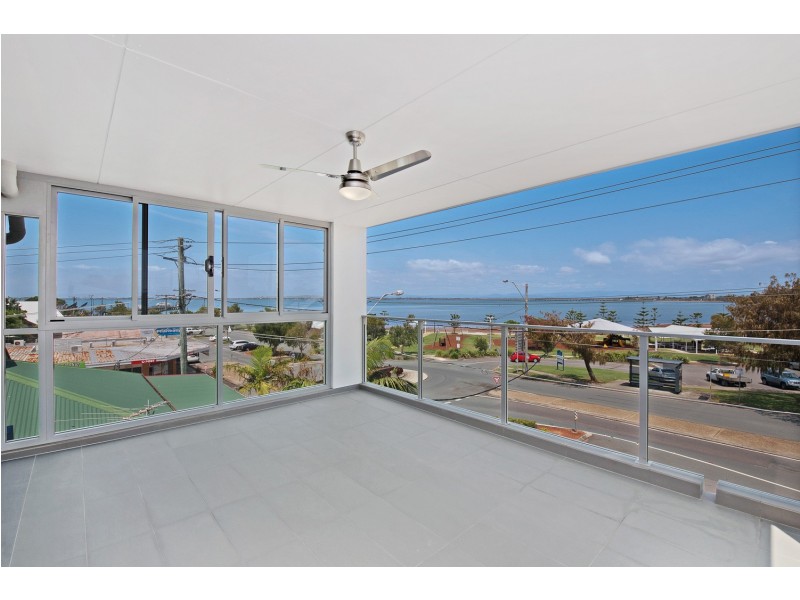 3/52 Oxley Avenue, Woody Point QLD 4019