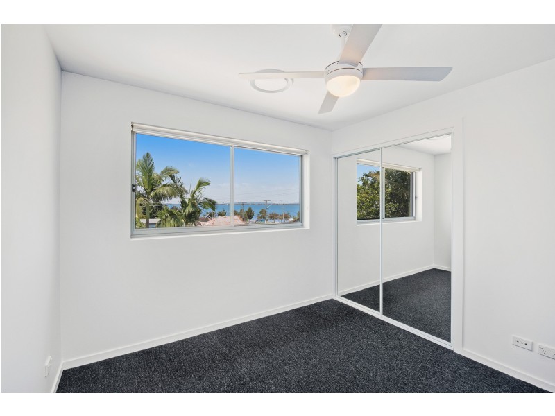 3/52 Oxley Avenue, Woody Point QLD 4019