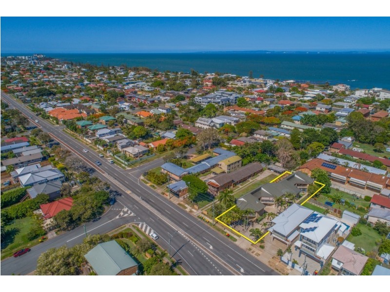 2/94-96 Oxley Avenue, Woody Point QLD 4019
