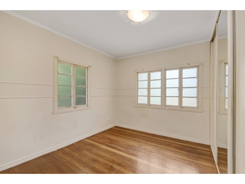 880 Samford Road, Keperra QLD 4054