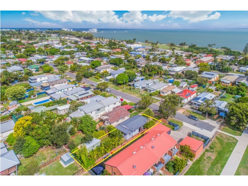 19 Inglis Street, Woody Point QLD 4019