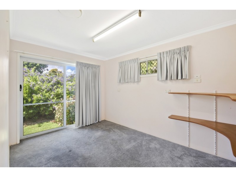 17 Wharf Street, Woody Point QLD 4019
