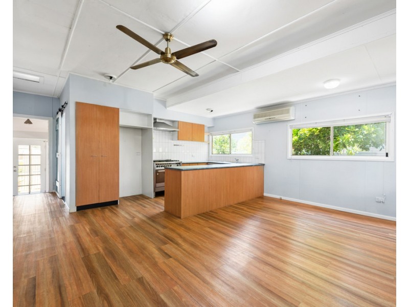 52 Gerald Avenue, Clontarf QLD 4019