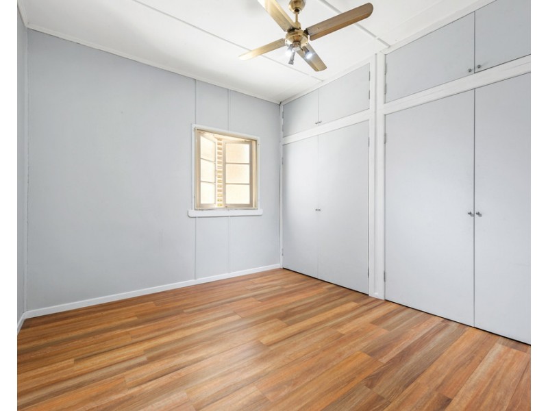 52 Gerald Avenue, Clontarf QLD 4019