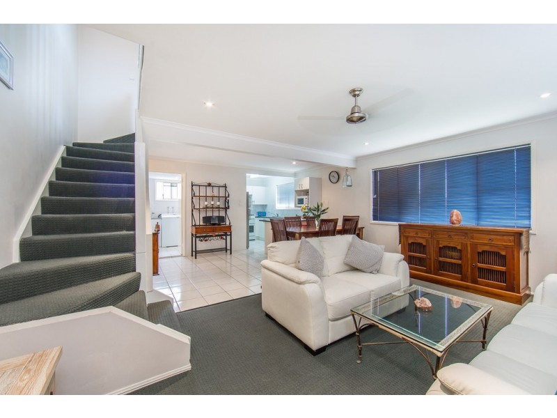 9/19 Ellen Street, Woody Point QLD 4019