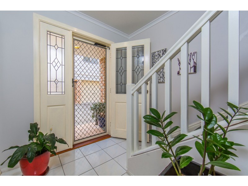 9/19 Ellen Street, Woody Point QLD 4019