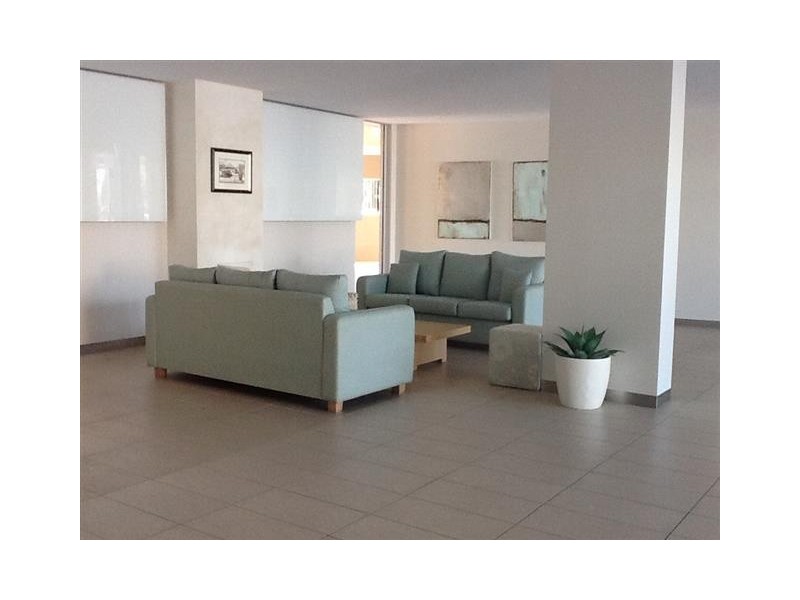 1/142 Prince Edward Parade, Scarborough QLD 4020