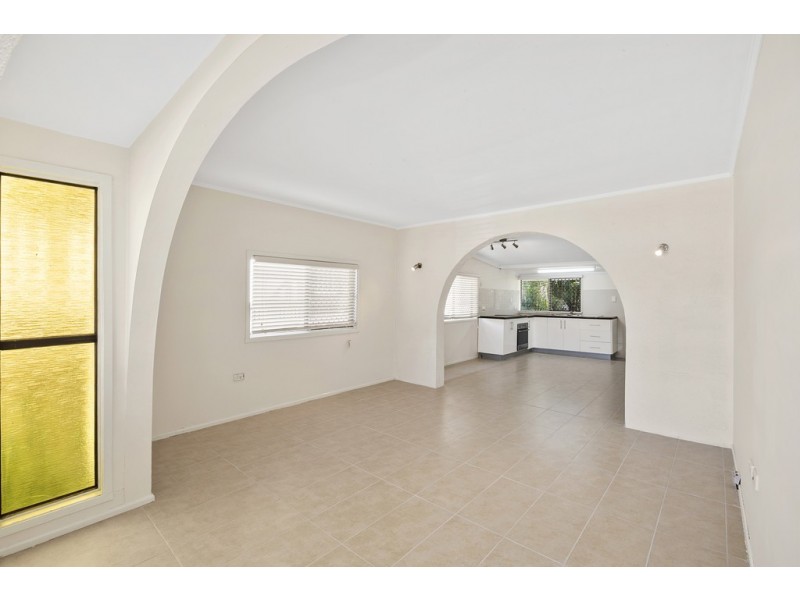 30 Hale Street, Margate QLD 4019