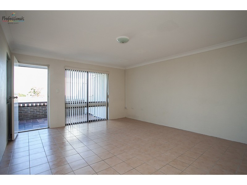 3/64 McCulloch Avenue, Margate QLD 4019