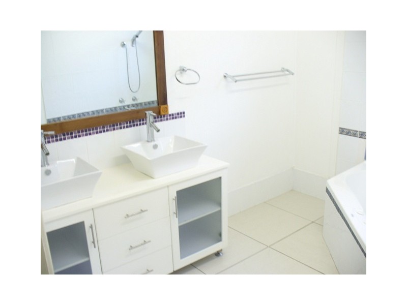 32 Valerie Street, Clontarf QLD 4019