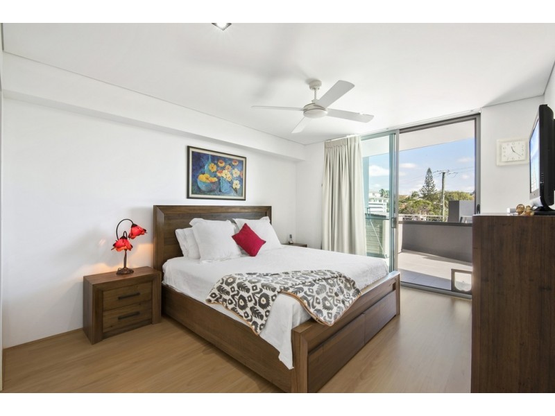 35/17 Marine Parade, Redcliffe QLD 4020