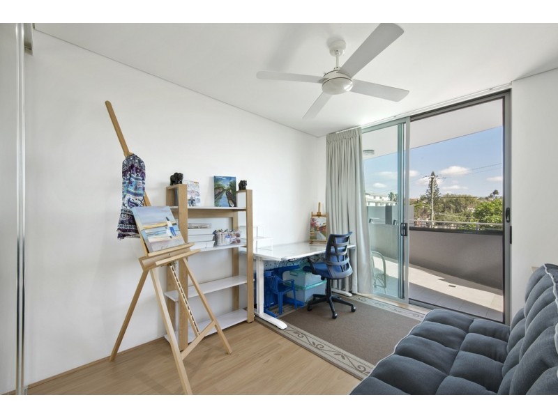 35/17 Marine Parade, Redcliffe QLD 4020