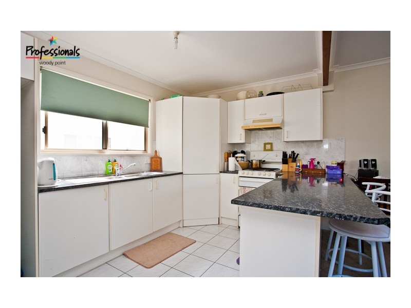 6/19  Ellen Street, Woody Point QLD 4019
