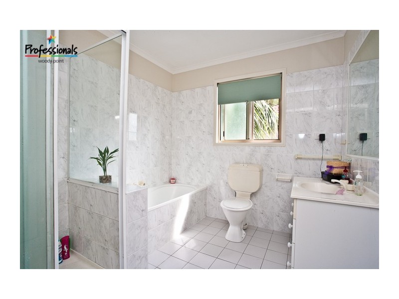 6/19  Ellen Street, Woody Point QLD 4019