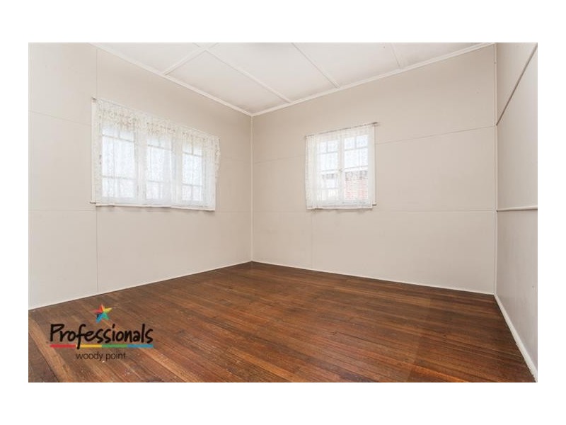 3 Disraeli Street, Margate QLD 4019