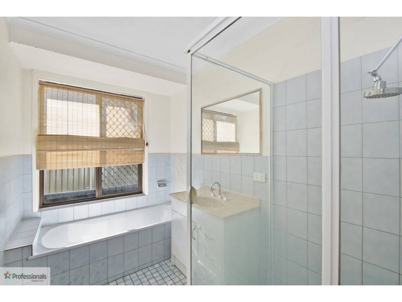 18 Olivia Drive, Kallangur QLD 4503