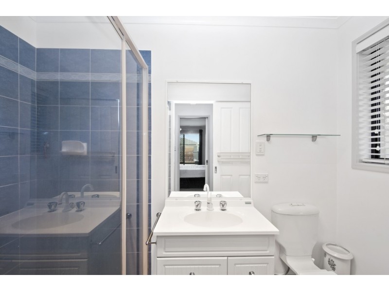 6 Venus Court, Rothwell QLD 4022