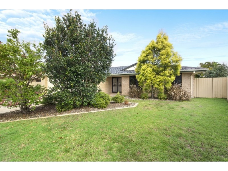 6 Venus Court, Rothwell QLD 4022