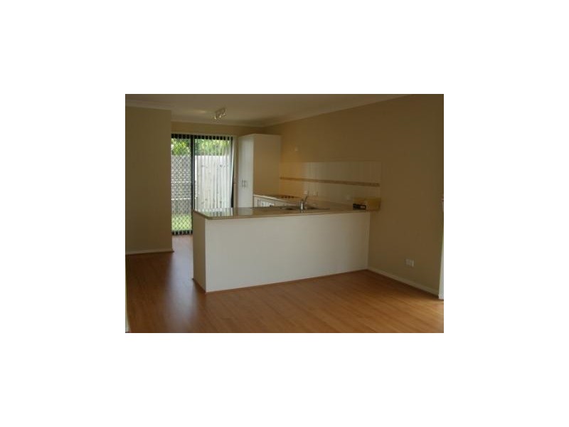 1/5  Bramble Street, Woody Point QLD 4019