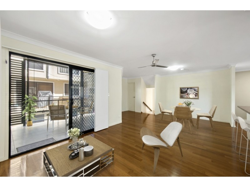 5/12 Georgina Street, Woody Point QLD 4019