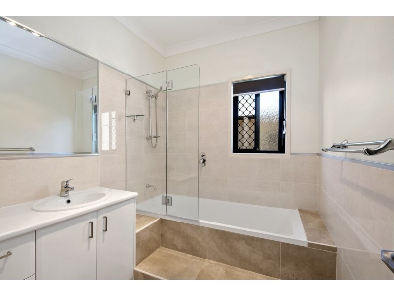 5/12 Georgina Street, Woody Point QLD 4019