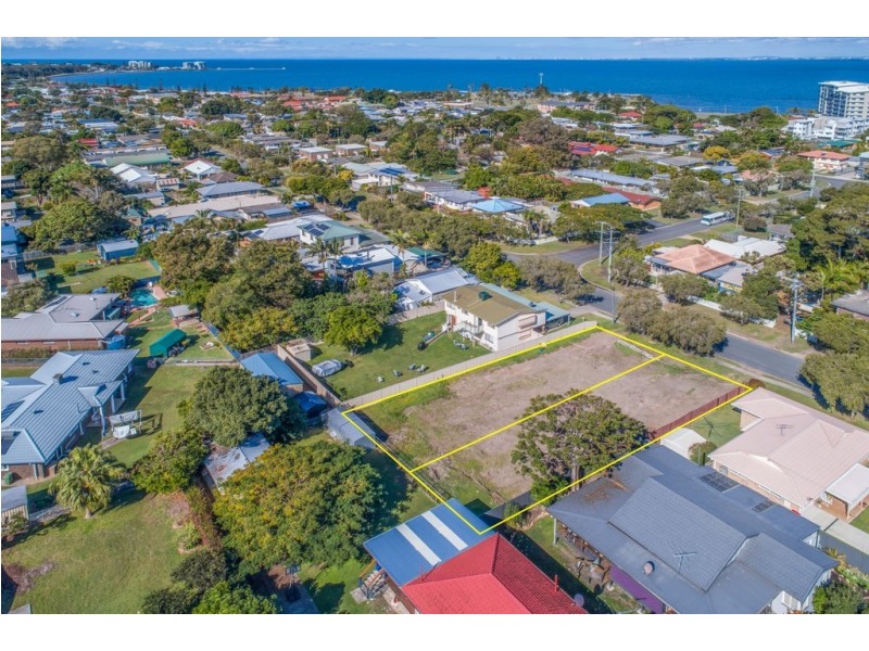 12 Cornelius Street, Clontarf QLD 4019