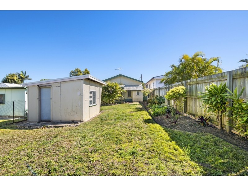 36 McLennan Street, Woody Point QLD 4019
