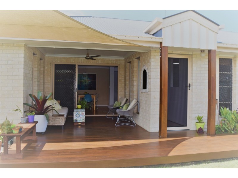 20 Collins Street, Woody Point QLD 4019