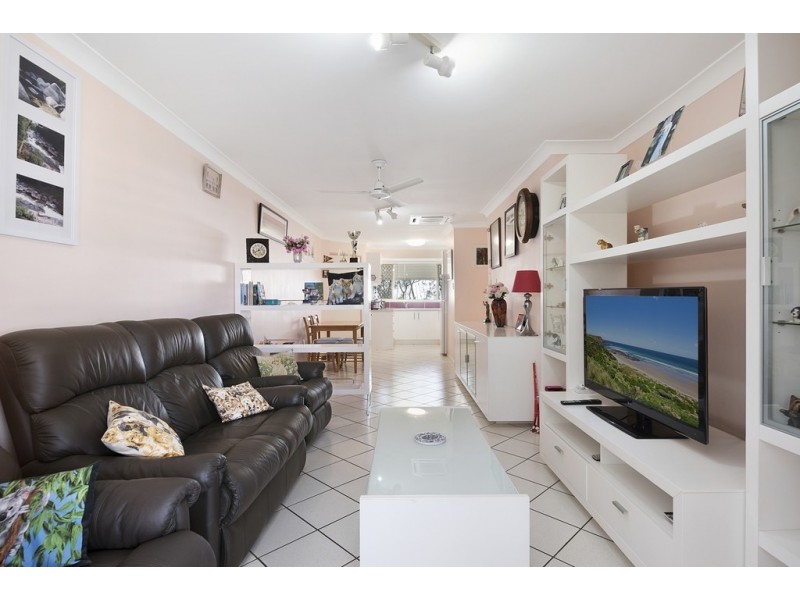 8/34 Caroline Street, Woody Point QLD 4019