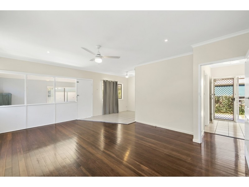 23 Essey Street, Clontarf QLD 4019
