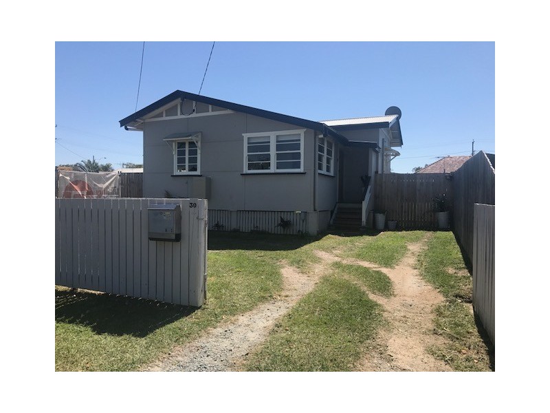 30 Hardiman Street, Woody Point QLD 4019