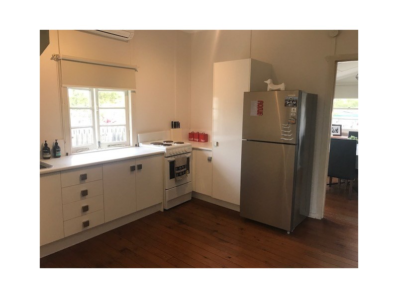 30 Hardiman Street, Woody Point QLD 4019