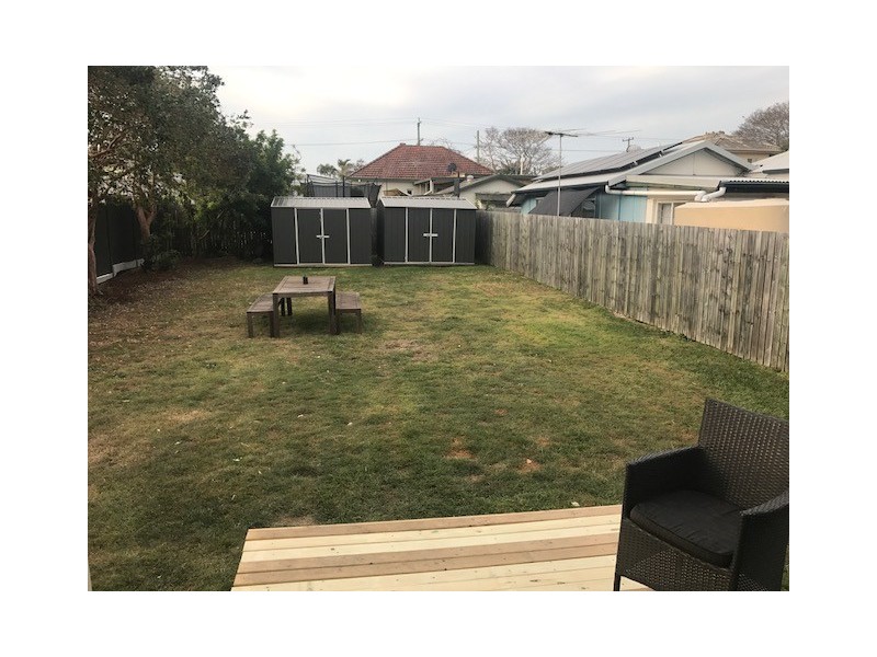 30 Hardiman Street, Woody Point QLD 4019