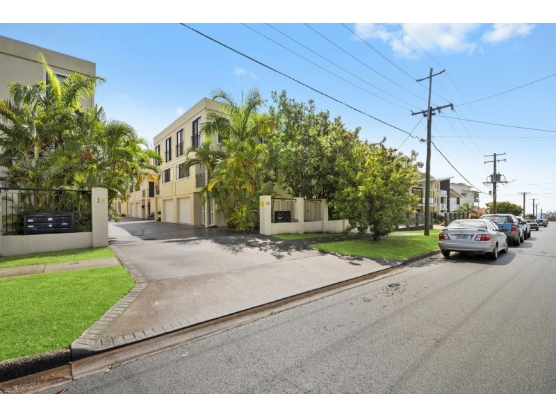 11/16-18 Georgina Street, Woody Point QLD 4019