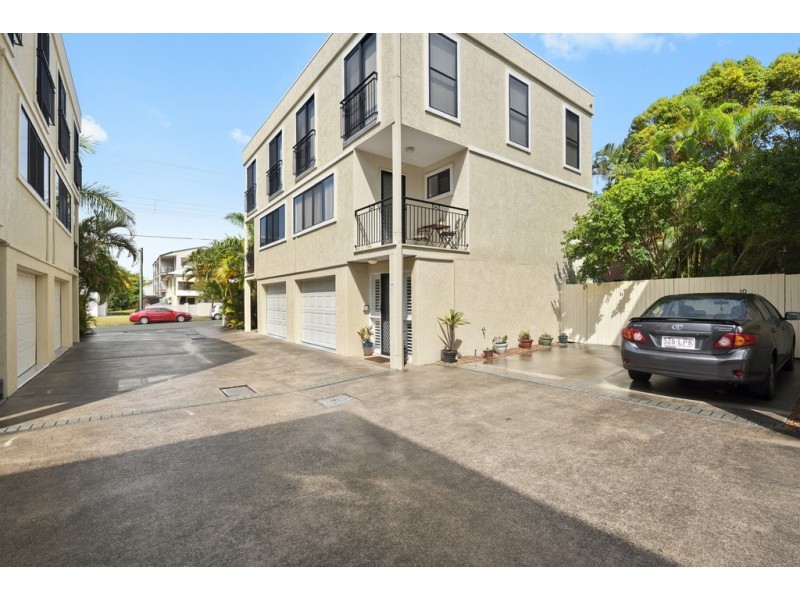 11/16-18 Georgina Street, Woody Point QLD 4019