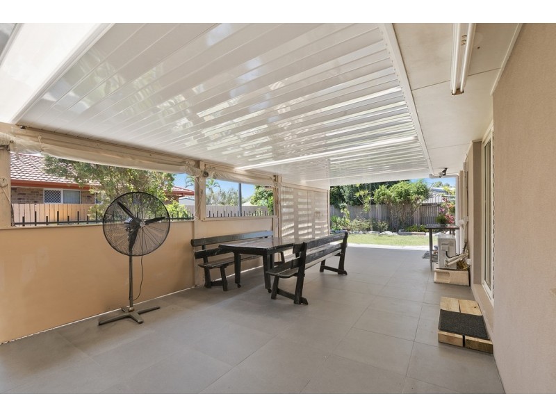 33 Xanadu Crescent, Rothwell QLD 4022