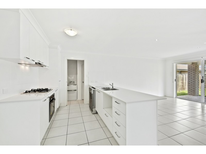 18 Clancy Street, Rothwell QLD 4022