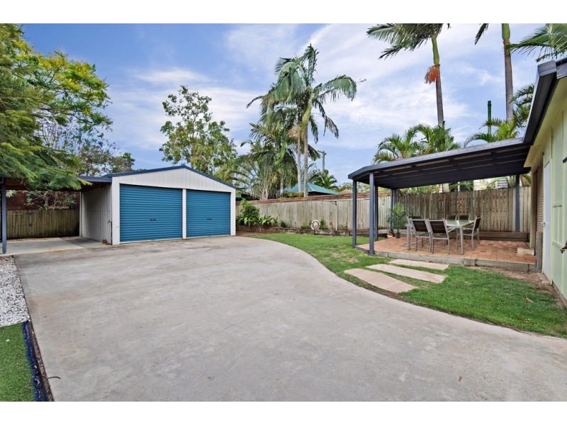 124 Arthur Street, Woody Point QLD 4019