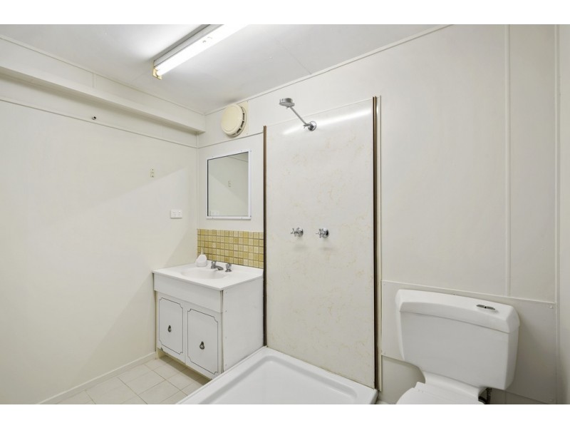 275 MacDonnell Road, Clontarf QLD 4019