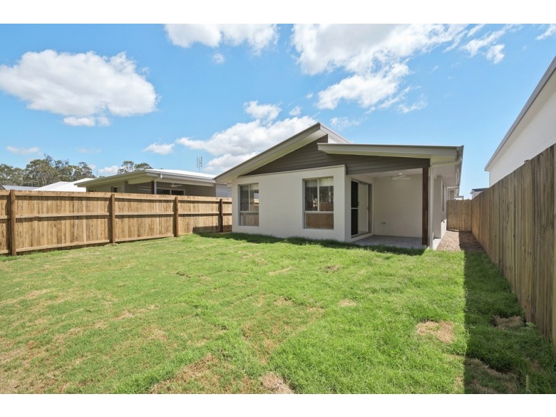 1/71 Jones Street, Rothwell QLD 4022