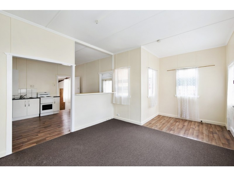 102 Elizabeth Avenue, Clontarf QLD 4019