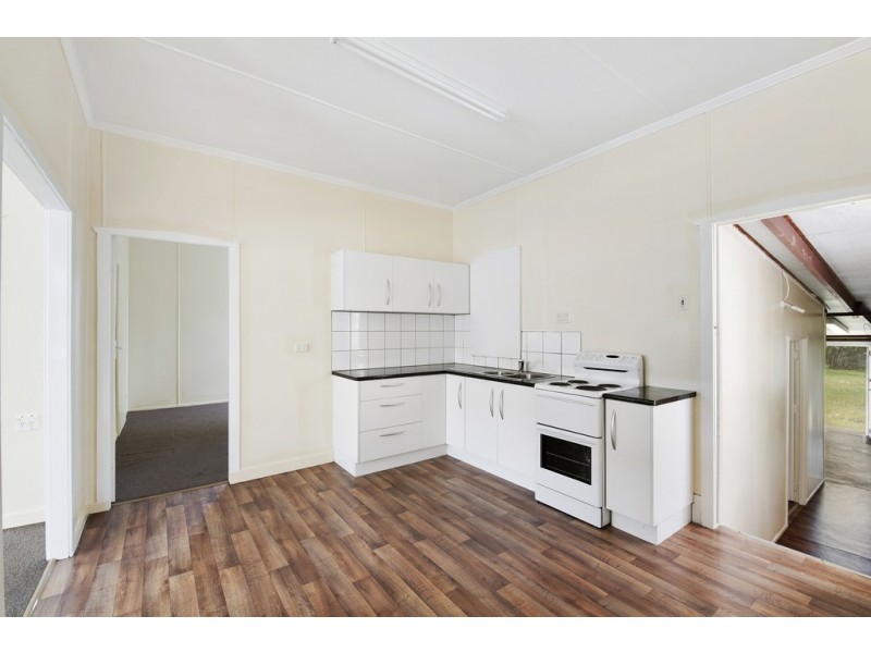 102 Elizabeth Avenue, Clontarf QLD 4019