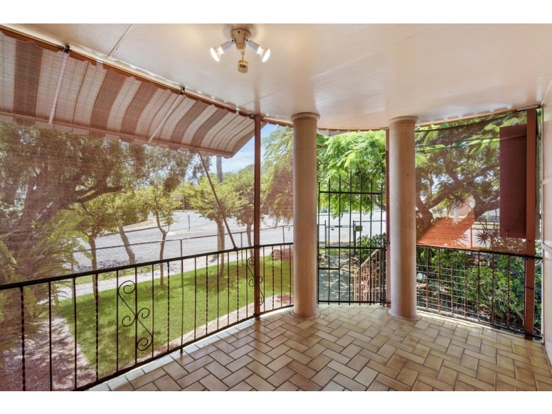 73 Georgina Street, Woody Point QLD 4019