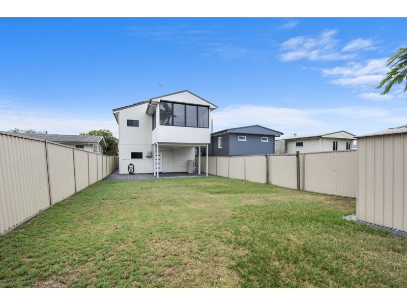 21 Sorrento Street, Margate QLD 4019